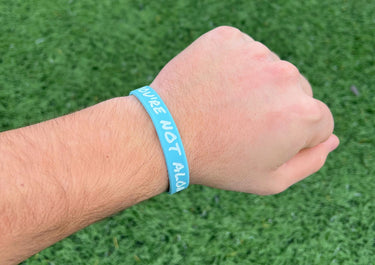 you're not alone - wristband blue