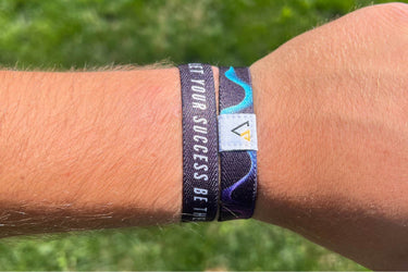 Let Your Success Be The Noise Bracelet, Vencer Co reversible wristband, photo 2