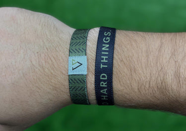 Do Hard Things Bracelet, Vencer Co reversible wristband, photo 2